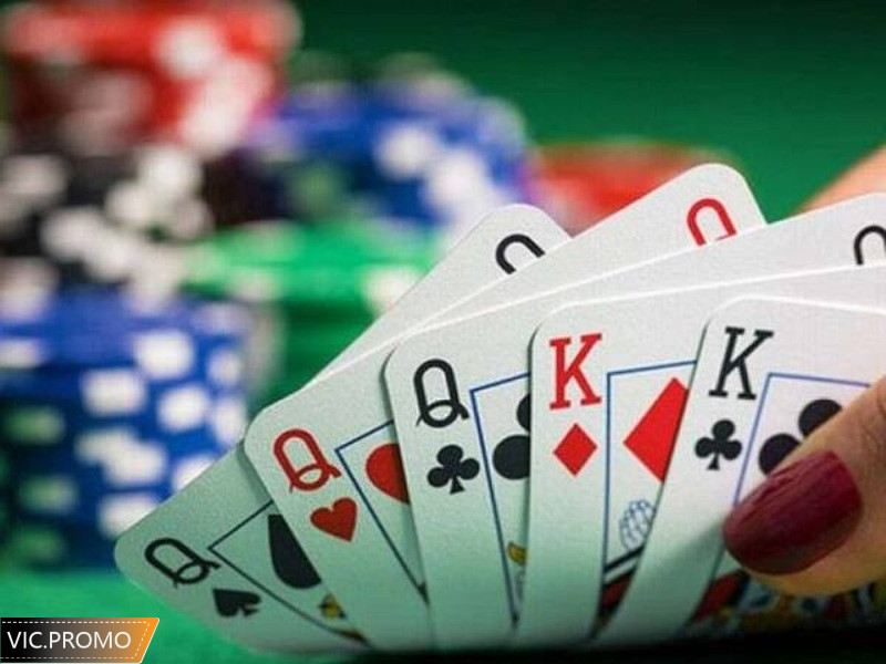 Hạ phỏm là gì? Tìm hiểu game bài siêu hot mọi thời đại